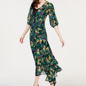 🆕Calvin Klein Floral Wrap Dress